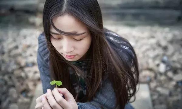 我怎么就成了未婚夫不想娶的新娘